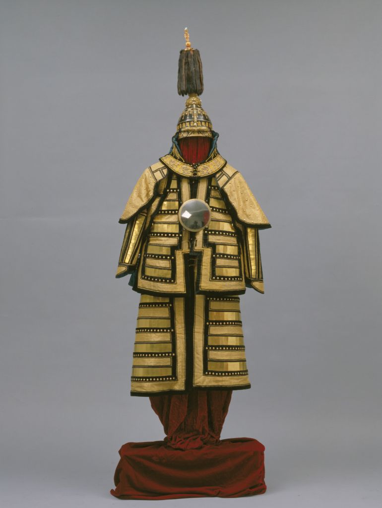 图片[1]-Yellow gold satin gilded cotton armour for Emperor Kangxi-China Archive